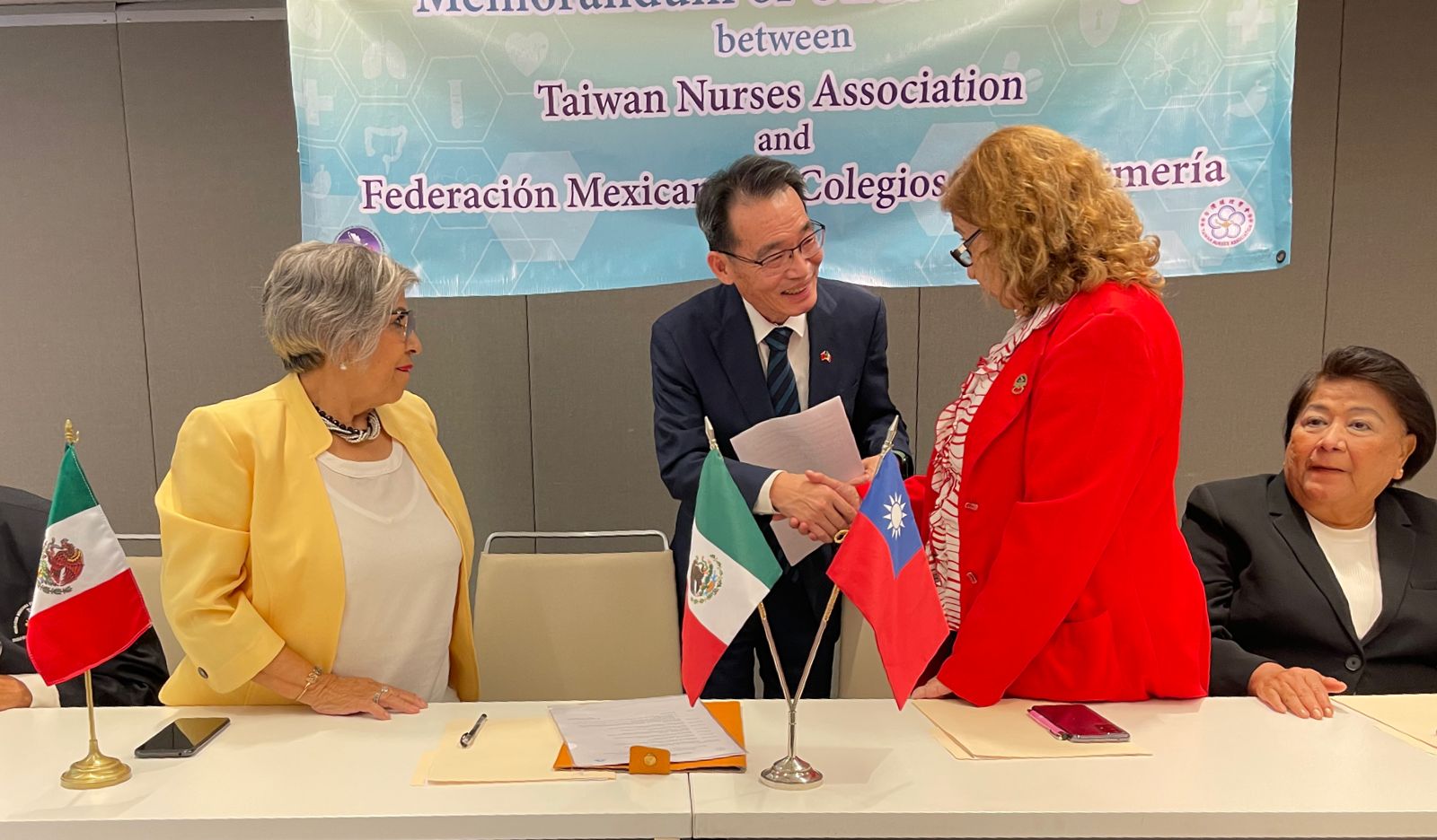 La Federación Mexicana de Enfermería firma un Convenio de colaboración con la Asociación de Enfermería de Taiwán